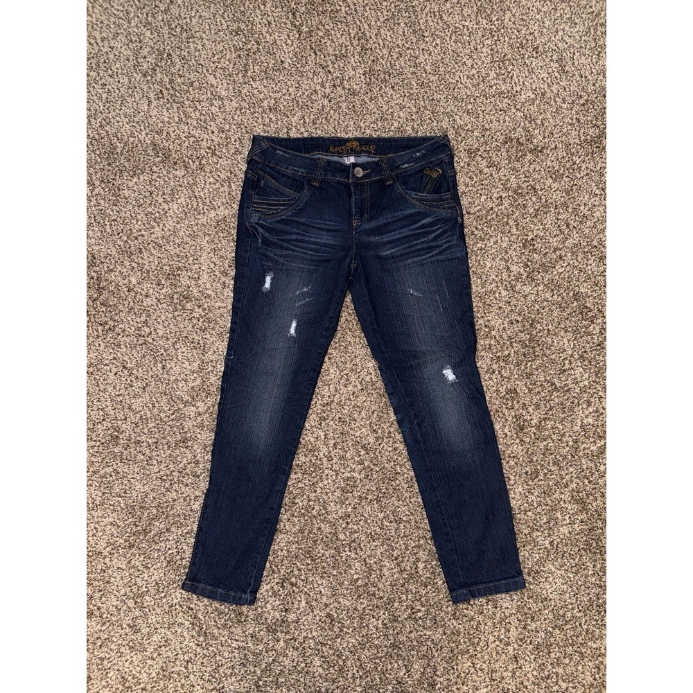 ALMOST FAMOUS Capri Jeans Size 11 Juniors Women Low Rise Dark Wash Skinny Y2K